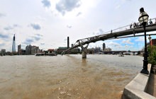 Millennium Bridge, Thames, London - Virtual tour