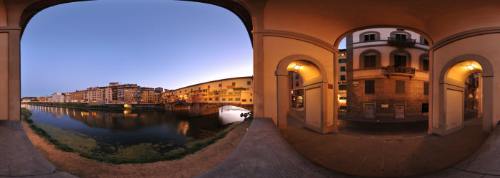 Ponte Vecchio at dusk, Florence - Virtual tour