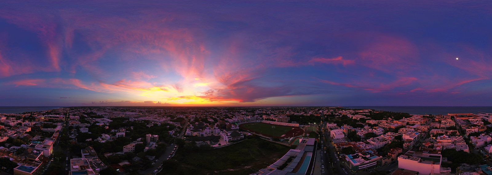 Sunset in Playa del Carmen, Riviera Maya - Virtual tour